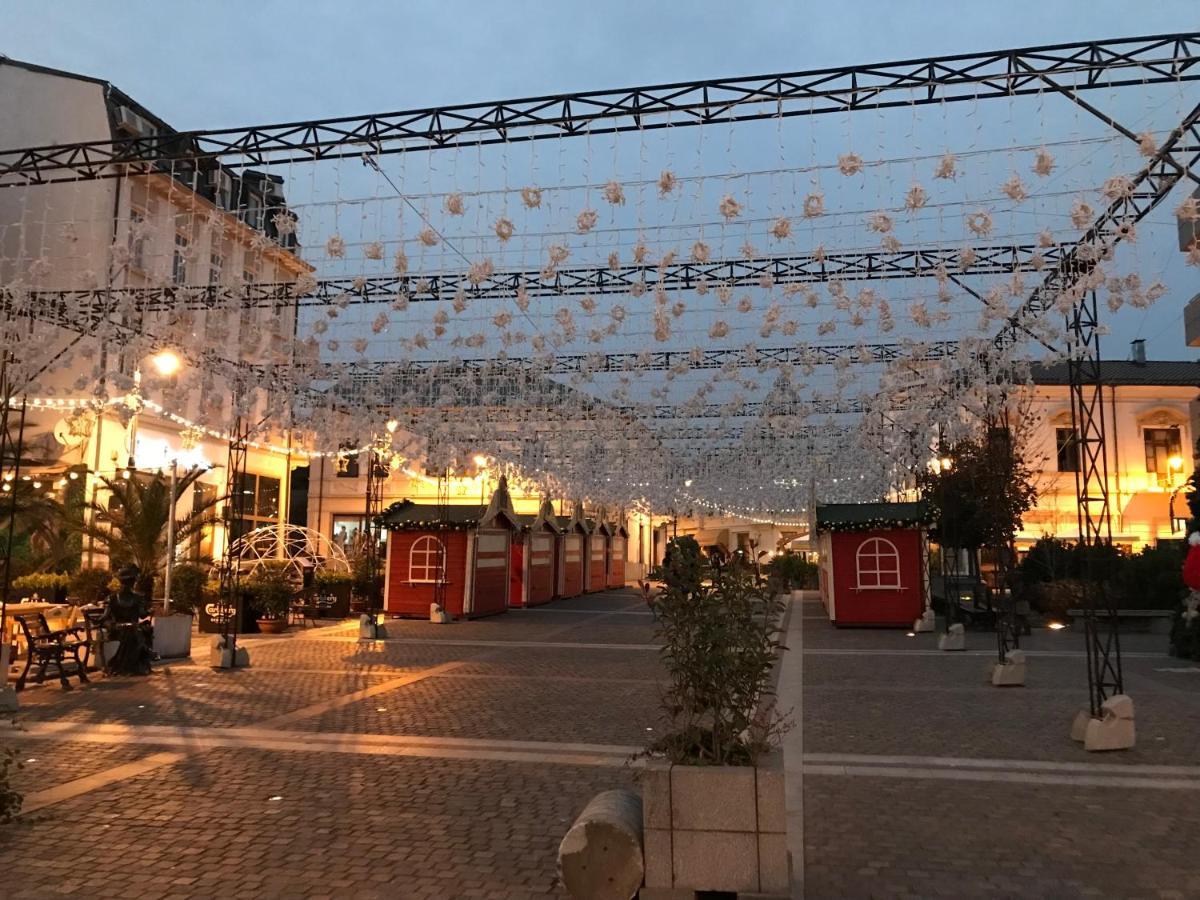 Glamour Ultracentral Craiova Exterior photo