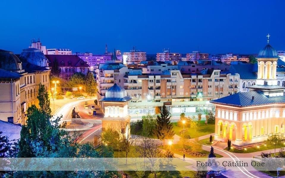 Glamour Ultracentral Craiova Exterior photo